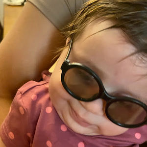 Meet your Posher, Camila